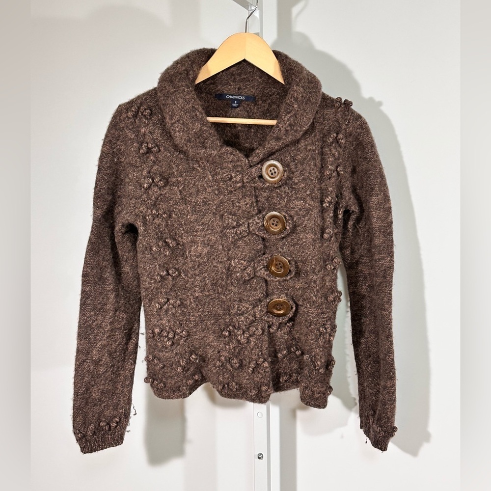 CHADWICKS Textured Lambswool Button Cardigan – Brown – Women’s S baubles
